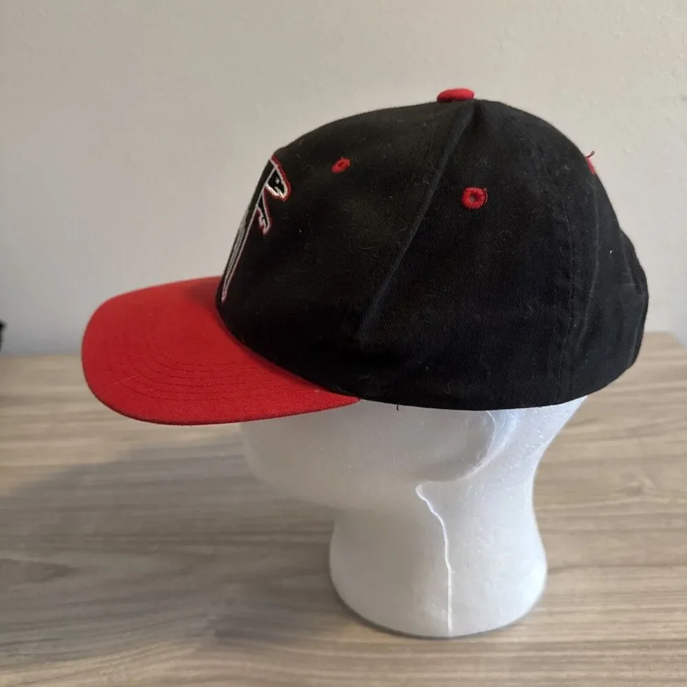 Vintage NFL Kids Adjustable Hat Atlanta Falcons Logo Black Red‎